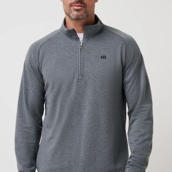 Travis Mathew Glacial Quarter Zip Sweatshirt - Picture 1 of 6